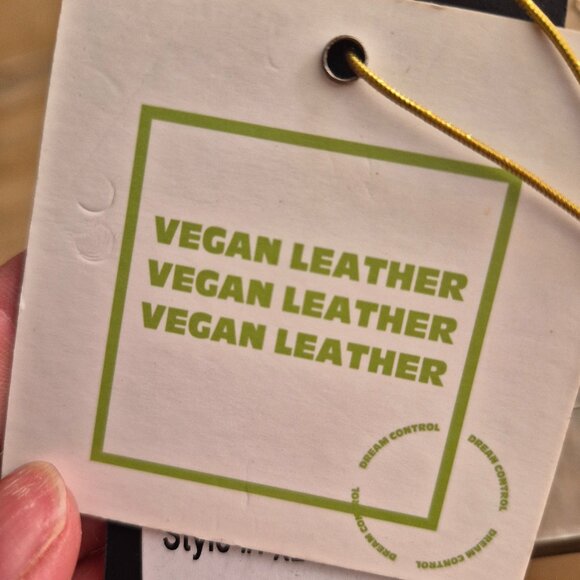 Dream Control Moon and Star Purse - Picture 4 of 4